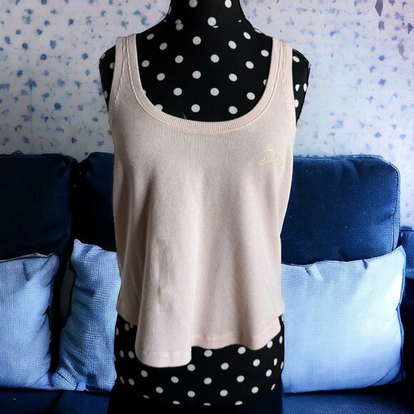 Victoria's Secret Womens Pajama Top Sz S Pink Dream Tank Waffle Textured NEW - Picture 1 of 10